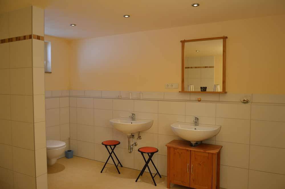 Vacation home at the Bärenstein for 2-8 persons with 140 m² living space, Sauna in Struppen, Elbsandsteingebirge