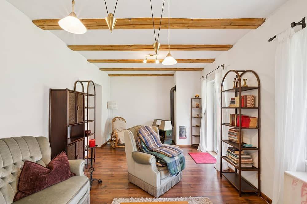 Ganze Wohnung, Geräumige Ferienwohnung im Harz mit Garten in Thale, Harzvorland