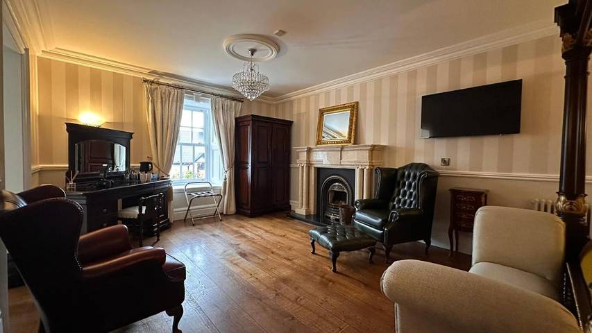 Hôtel pour 2 personnes, avec terrasse et vue dans Dunglow - 4