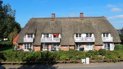 Ferienwohnung für 3 Personen, mit Ausblick und Terrasse in Büsumer Deichhausen