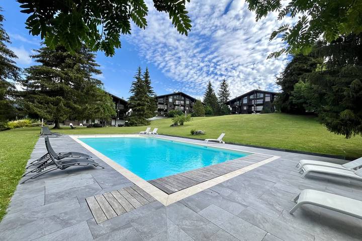 Studio entier, Appartement lumineux avec balcon et piscine in Megève, Pays du Mont-Blanc