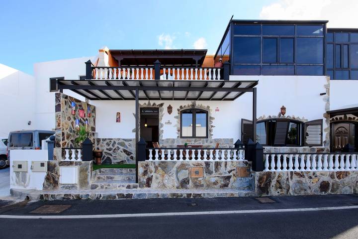 Apartamento inteiro, Apartamento de férias para 4 pessoas in La Costa (Lanzarote), Tinajo