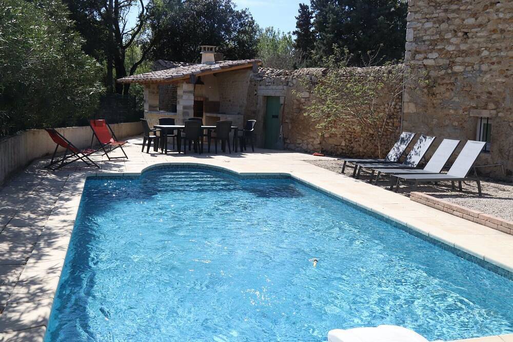 Mas Provençal Datant de 1738 Avec Piscine in Saint-Paul-Trois-Châteaux, Nyons region
