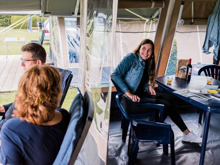 Zelt für 5 Personen, mit Terrasse in Luxemburg - 3