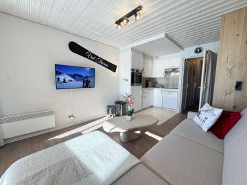 Lodge for 6 People in Les Belleville, Savoie, Photo 1