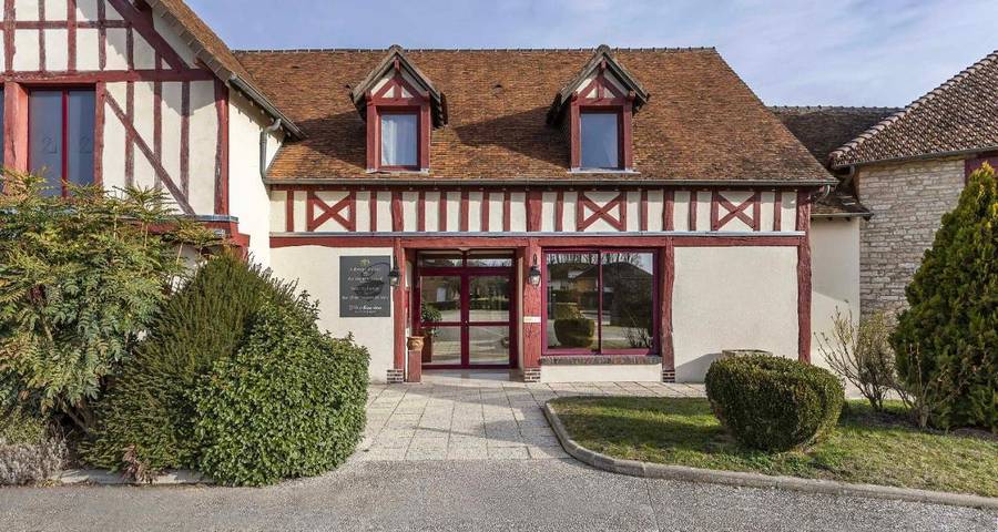 Hôtel pour 2 personnes, avec jardin et piscine ainsi que sauna et jacuzzi à Mesnil-Saint-Père - 4