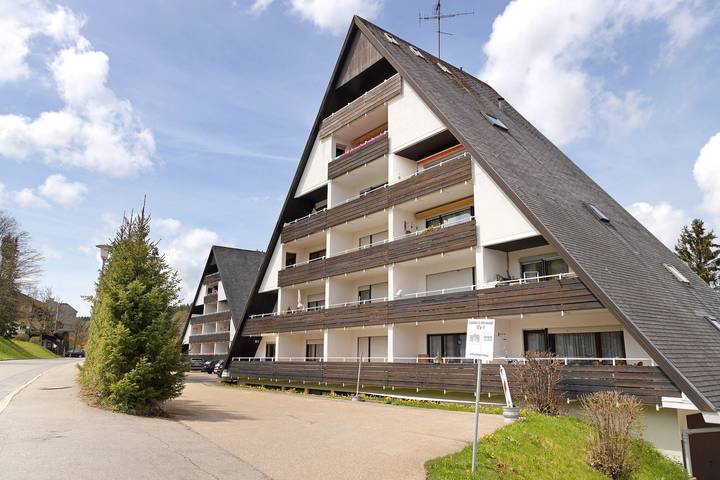 Ferienwohnung für 4 Personen, mit Garten und Sauna sowie Seeblick