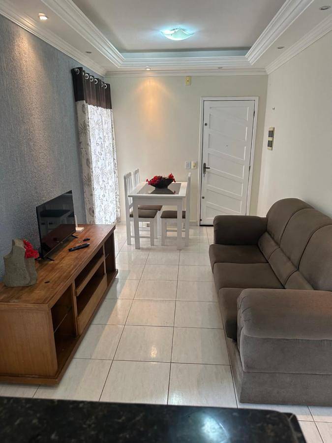 Casas e apartamentos de temporada para 6 pessoas, com terraço e jardim e ainda vista, com animais de estimação em Rio das Ostras