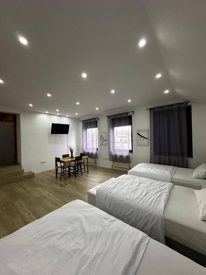 Ferienwohnung für 9 Personen, mit Balkon, mit Haustier in Pfungstadt