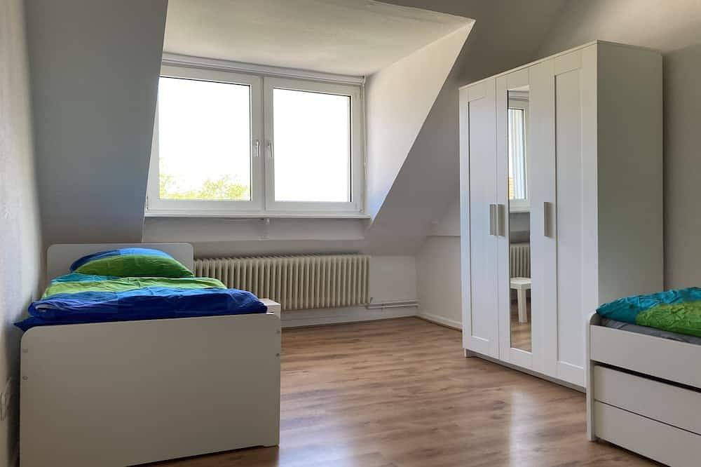 Ganze Wohnung, Gemütliche Altbauwohnung im Wuppertaler Westen in Wuppertal, Bergisches Land