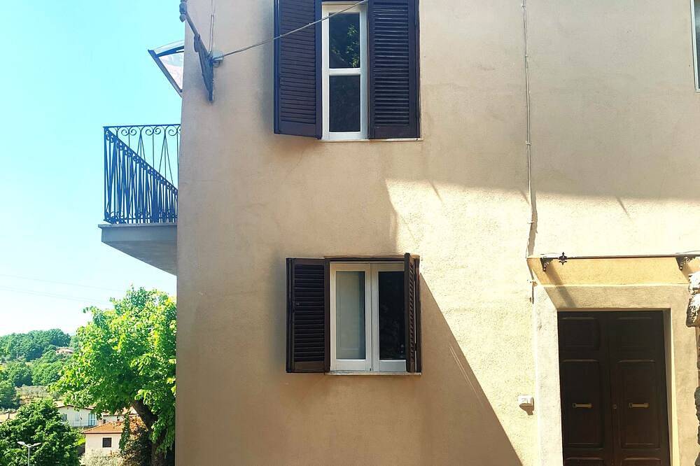 Romantic cottage in the historic center of Collepardo in Collepardo, Frosinone Provinz