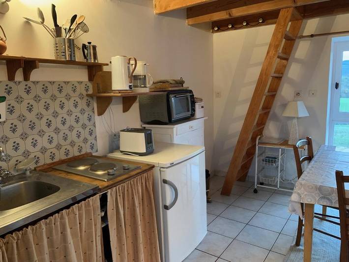 Location de vacances pour 3 personnes, avec jardin ainsi que terrasse et vue à Camarès - 4