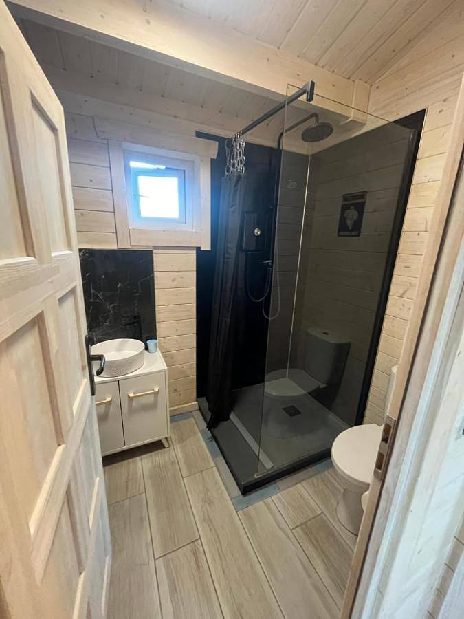 Entire apartment, West Wicklow 5 person Cabin in County Wicklow