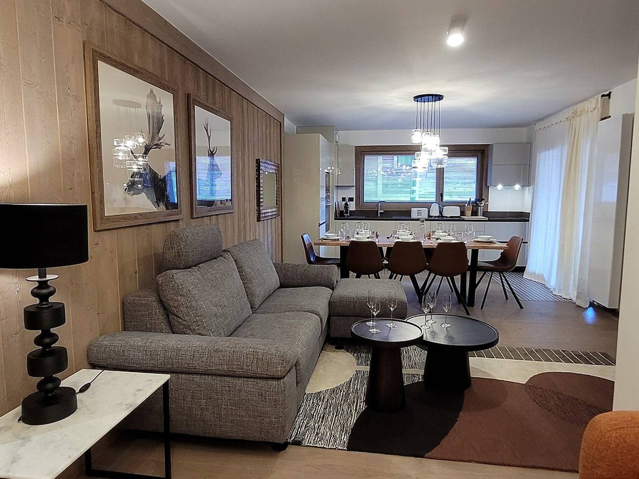 Apartamento entero, Apartamento céntrico y cómodo con gran terraza, Wifi, Parking, 8 personas in Les Gets, Les Portes du Soleil