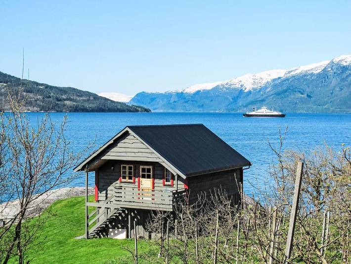 Ferienhaus für 2 Personen, mit Garten am Fjord (Norwegen)