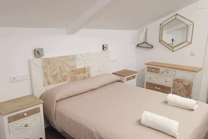 Ganze Wohnung, 3 Bedroom Apartment Villa Marel in Trefacio, Lago de Sanabria Naturpark