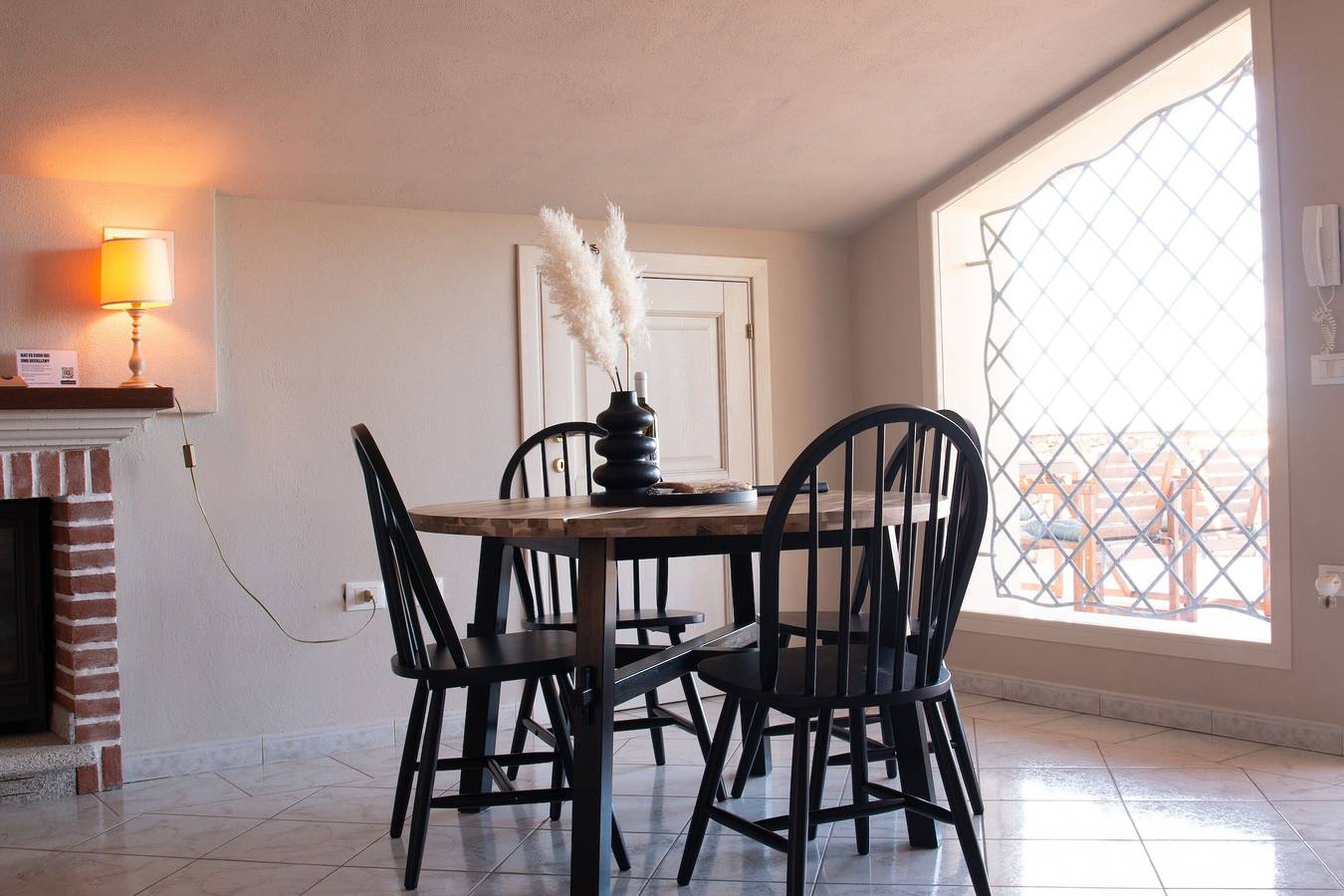 Apartamento vacacional entero, Apartamento de vacaciones para 4 personas con terraza in Cala Liberotto, Orosei