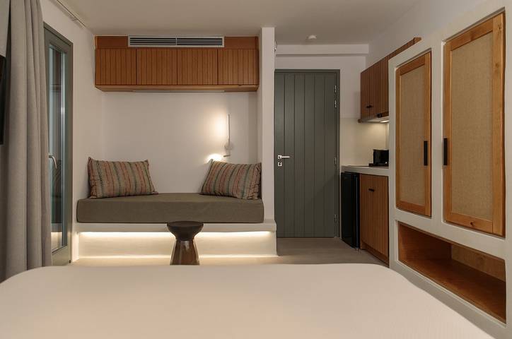 Apartamento num hotel 'Makava Suite' com varanda, Wi-Fi e ar condicionado in Naxos Cidade, Naxos