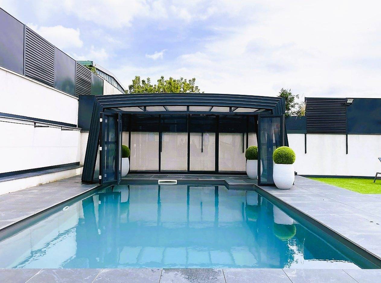 Loft avec piscine et appartement in Vouvray, Région de Tours