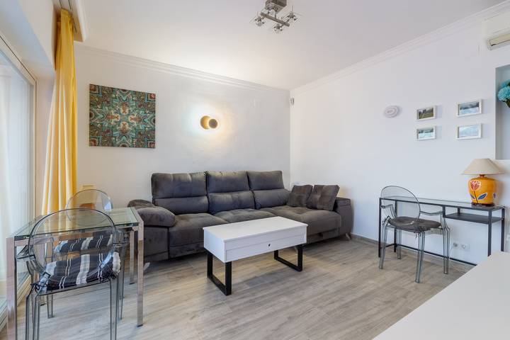 Ferienwohnung für 3 Personen, mit Terrasse und Meerblick in Torremolinos - 2