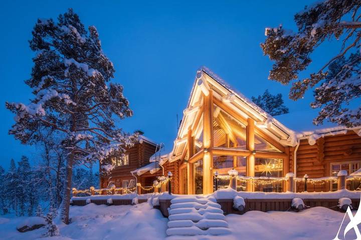 Villa für 14 Personen, mit Sauna und Whirlpool sowie Balkon und Pool - 1