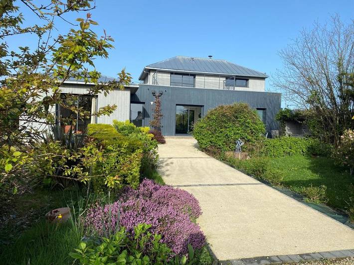 Location de vacances pour 11 personnes, avec jardin et vue, animaux acceptés dans Port Briac