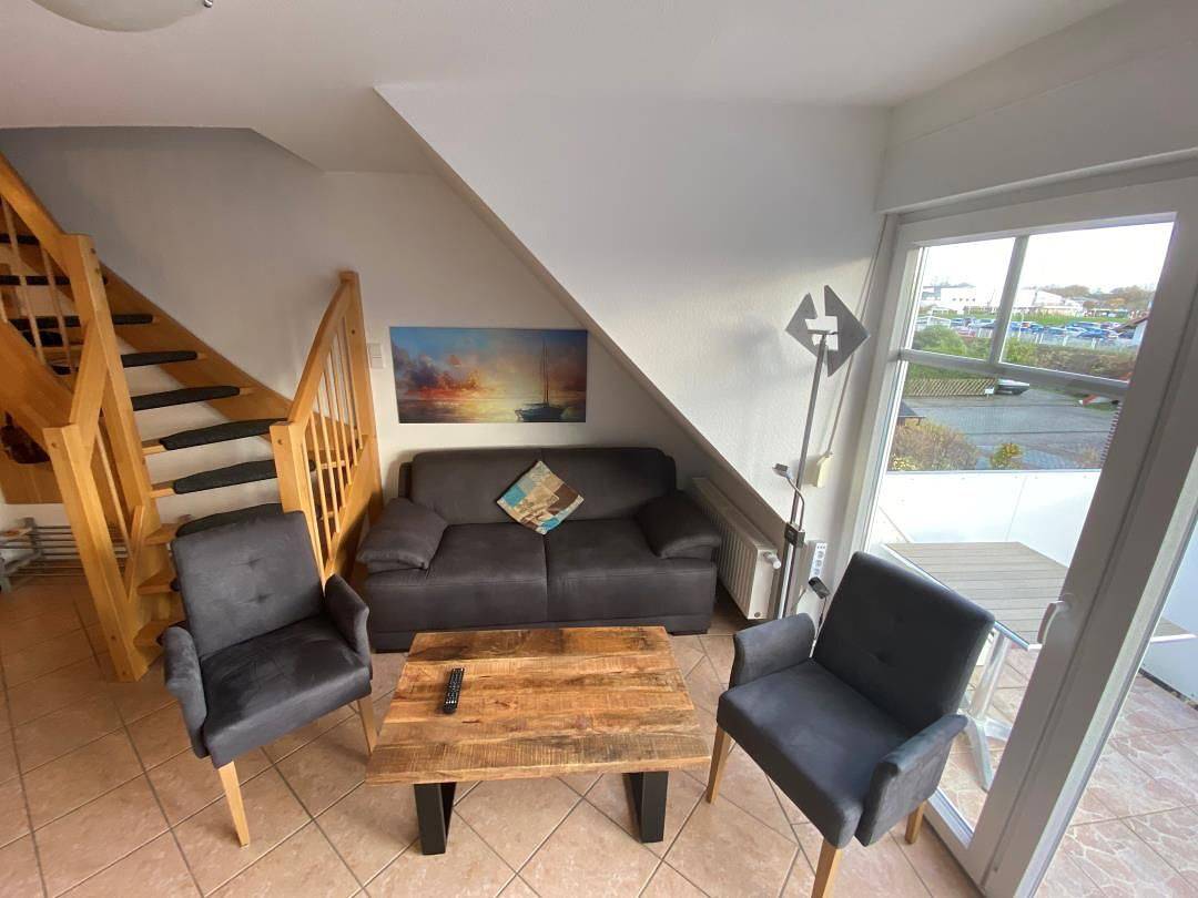 Ganze Wohnung, Komfortable Ferienwohnung mit Balkon und moderner Ausstattung in Norddeich in Strand Norddeich, Norddeich