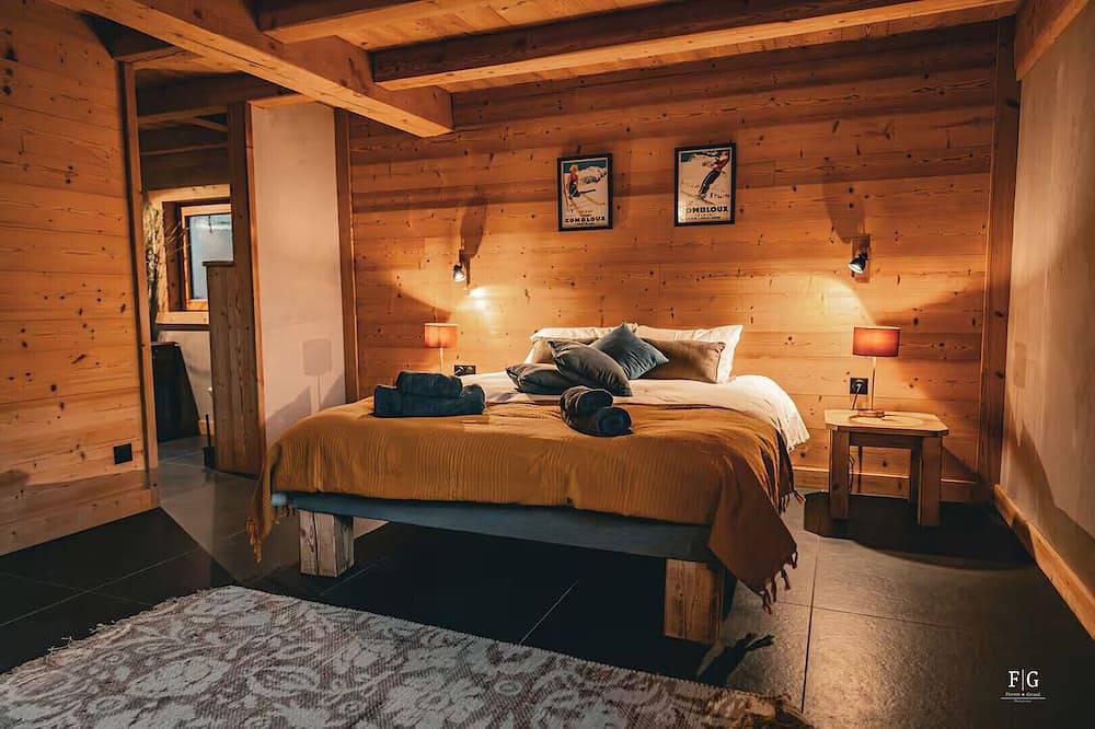 Entire apartment, Le Chalet de Vincent in Cordon, Pays du Mont-Blanc