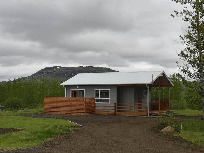 Ferienhaus für 5 Personen, mit Pool und Ausblick sowie Garten, mit Haustier in Island