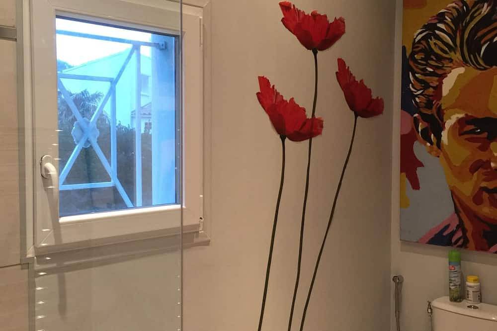 Appartement De Plein Pied Dans Maison Avec Jardin in La Grande-Motte, Côte d'Améthyste