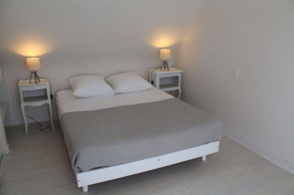 Peaceful house with garden 3 minutes from the beach in Combrit, Quimper und Umgebung