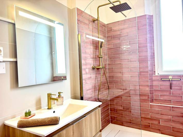 Gîte pour 2 personnes, avec vue dans Office De Tourisme De Troyes - 2