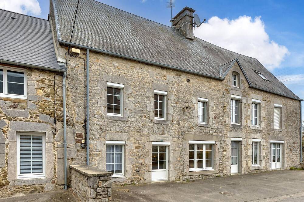 2 bedroom awesome home in Hauteville-sur-Mer in Hauteville-sur-Mer, Coutances y alrededores