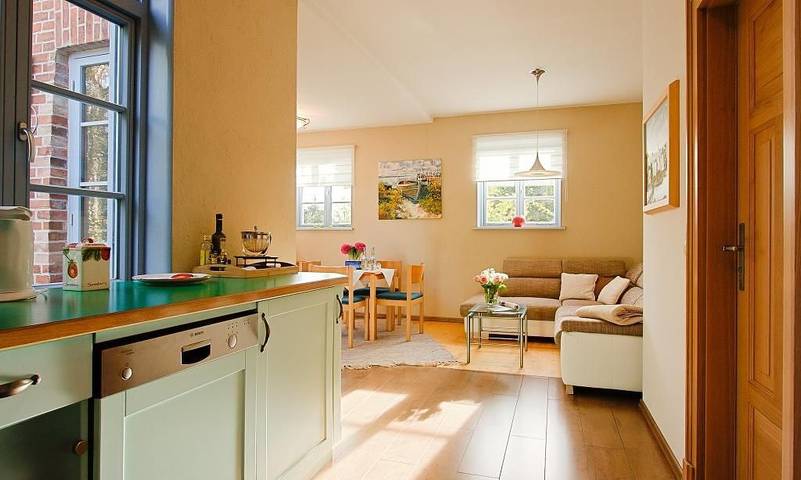 Ferienwohnung für 2 Personen, mit Terrasse und Garten in Wustrow