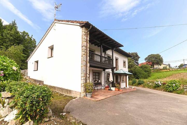 Casa de vacaciones para 4 personas, con balcón y jardín - 1