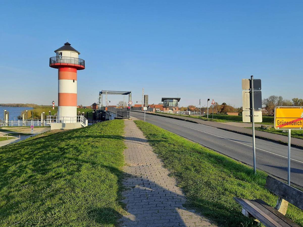 Ganze Wohnung, Auszeit am Fähranleger in Grünendeich, Altes Land Stade