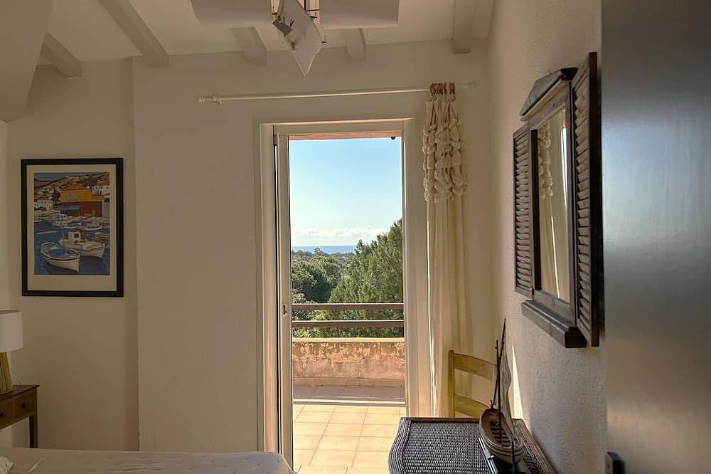 Mini-villa classée 3 étoiles à 5 minutes de la plage de Santa Giulia in Santa Giulia, Porto-Vecchio