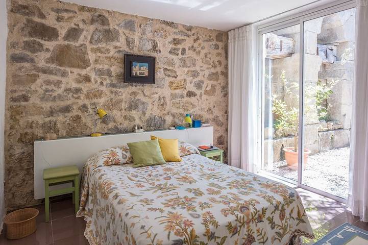 Location de vacances pour 4 personnes, avec jardin à Claviers - 2