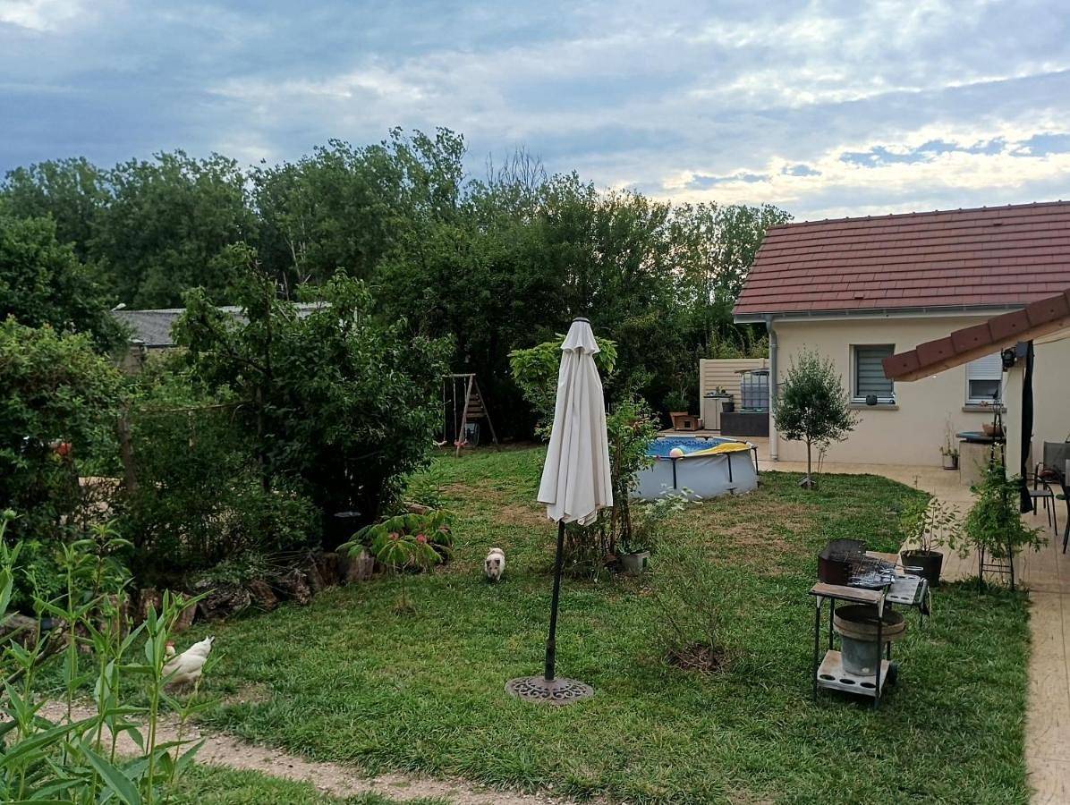 Double Room in Champforgeuil, Région de Chalon-sur-Saône