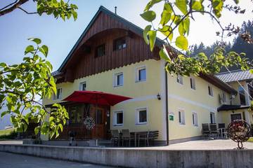 Bauernhof für 5 Personen, mit Terrasse und Garten, mit Haustier im Salzkammergut