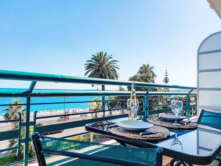 Apartamento entero, Apartamento junto a la playa con parking y WiFi - A 700m de Opera Plage in Niza, Nizza Region