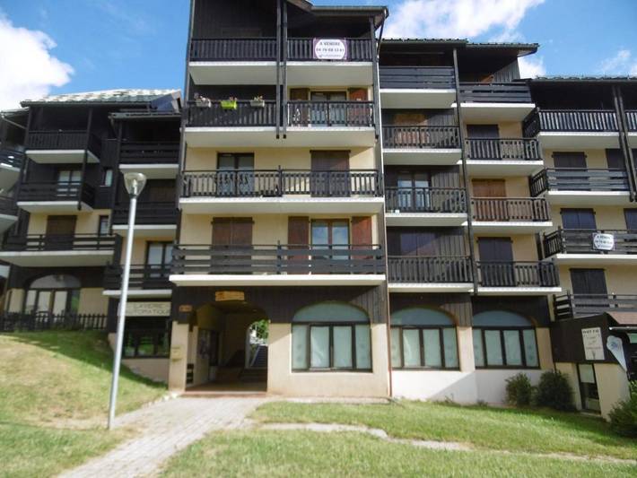 Gîte pour 4 personnes, avec vue ainsi que terrasse et piscine à Gresse-en-Vercors - 4