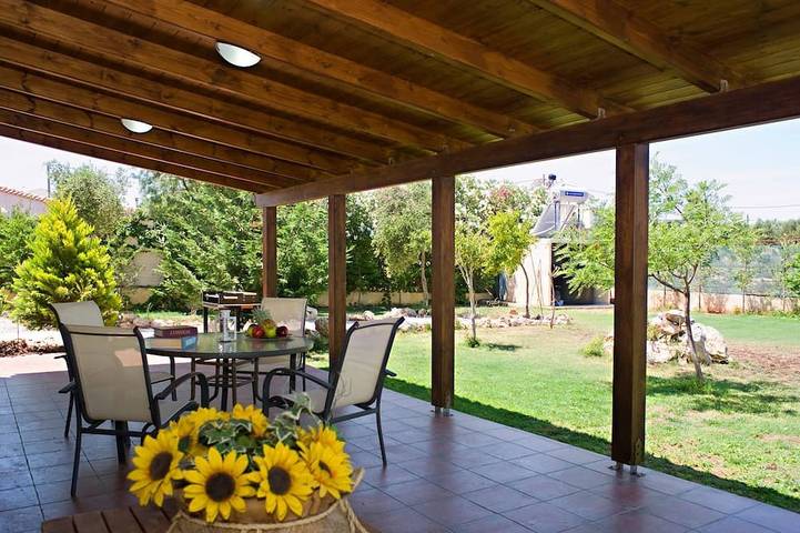 Ferienhaus für 8 Personen, mit Balkon und Whirlpool sowie Garten