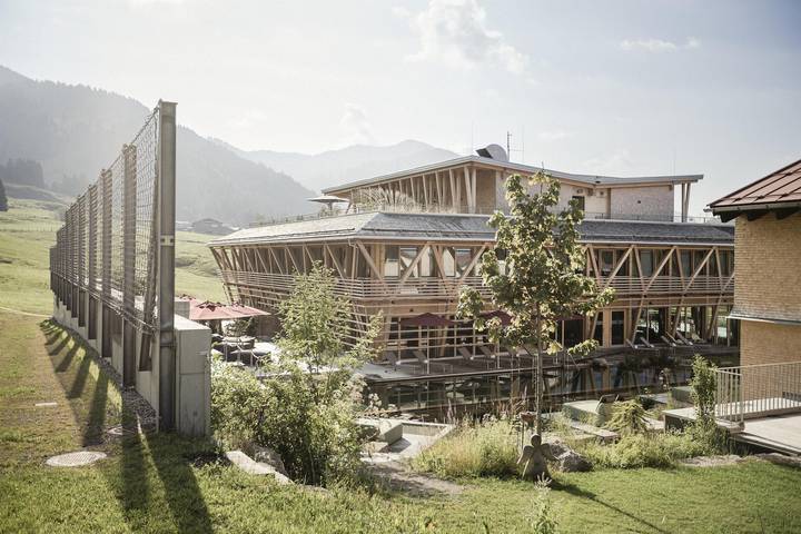 Hôtel pour 3 personnes, avec jardin ainsi que piscine et sauna, adapté aux familles à Balderschwang - 2