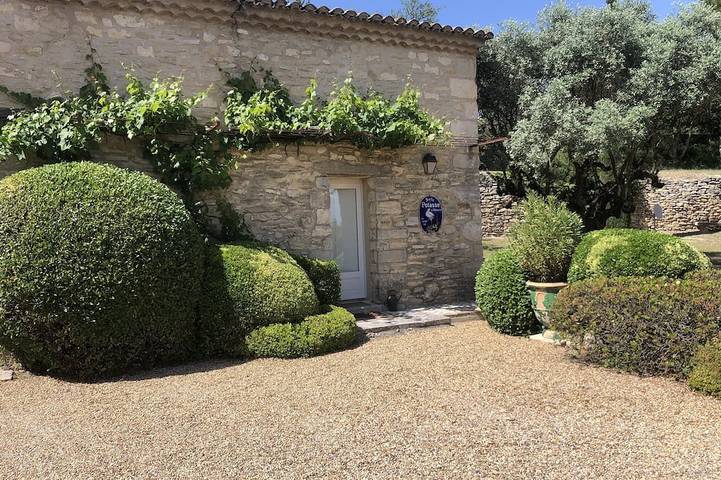 Chambre d’hôte pour 2 personnes dans Village de Gordes