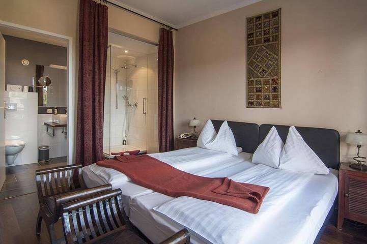 Doppelzimmer - Landidyll-Hotel Nudelbacher in Feldkirchen in Kärnten, Bezirk Feldkirchen