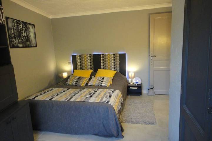 Location de vacances pour 6 personnes, avec jacuzzi et jardin, animaux acceptés à Le Tignet - 3