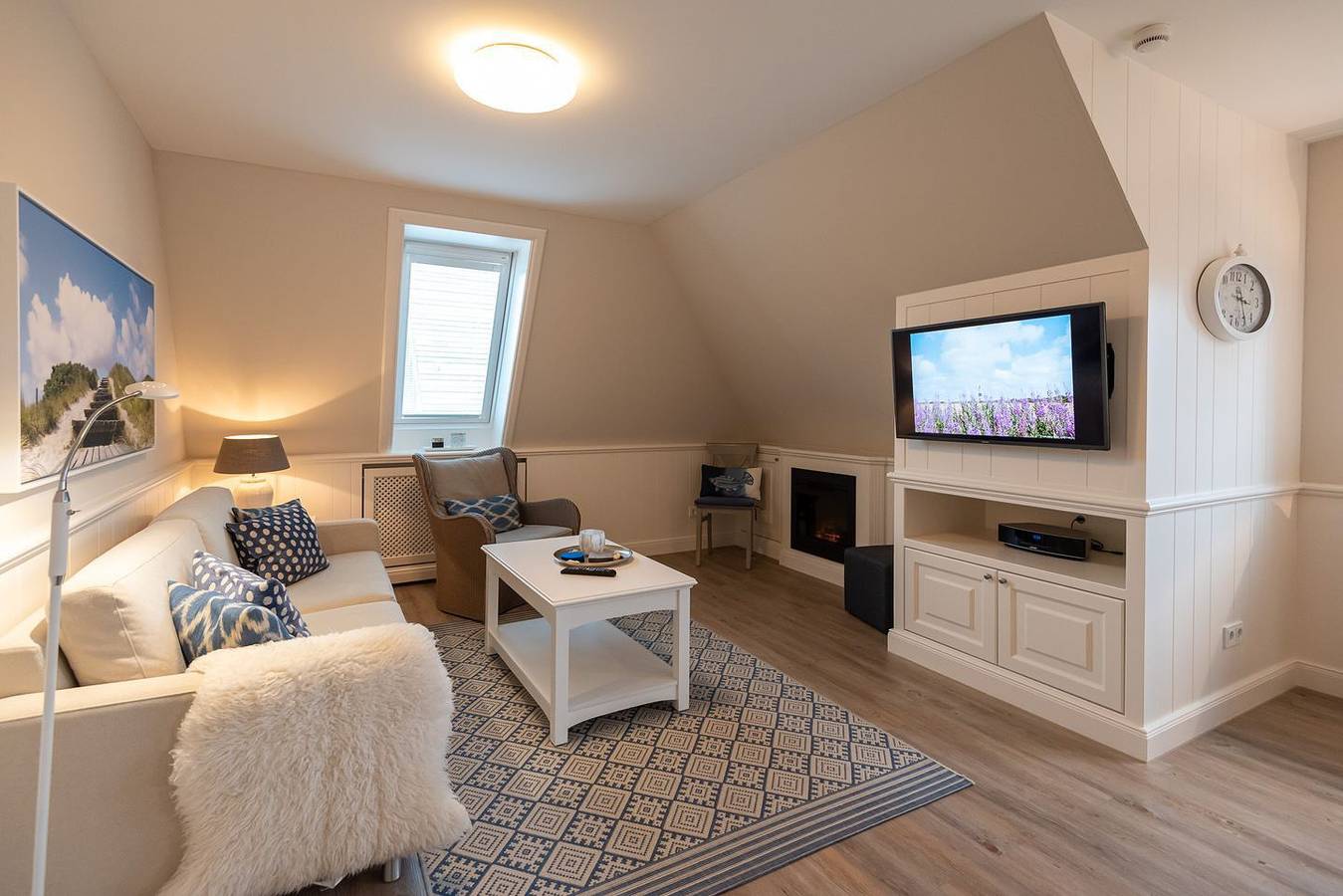 Ganze Wohnung, Helle 3-Zimmerferienwohnung auf ca. 100 m² für bis zu 4 Personen in Westerland, Sylt (Gemeinde)
