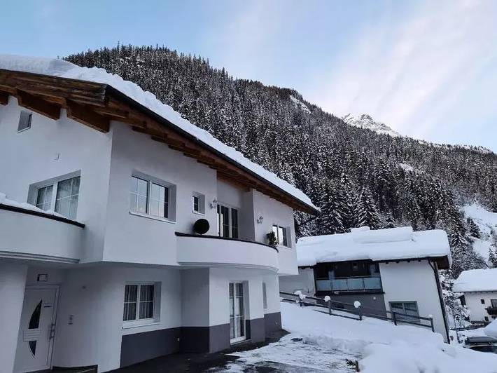 Ferienwohnung für 4 Personen, mit Terrasse in Ischgl