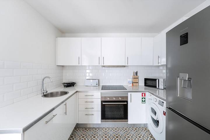 Ferienwohnung für 6 Personen, mit Terrasse und Garten in Porto - 4